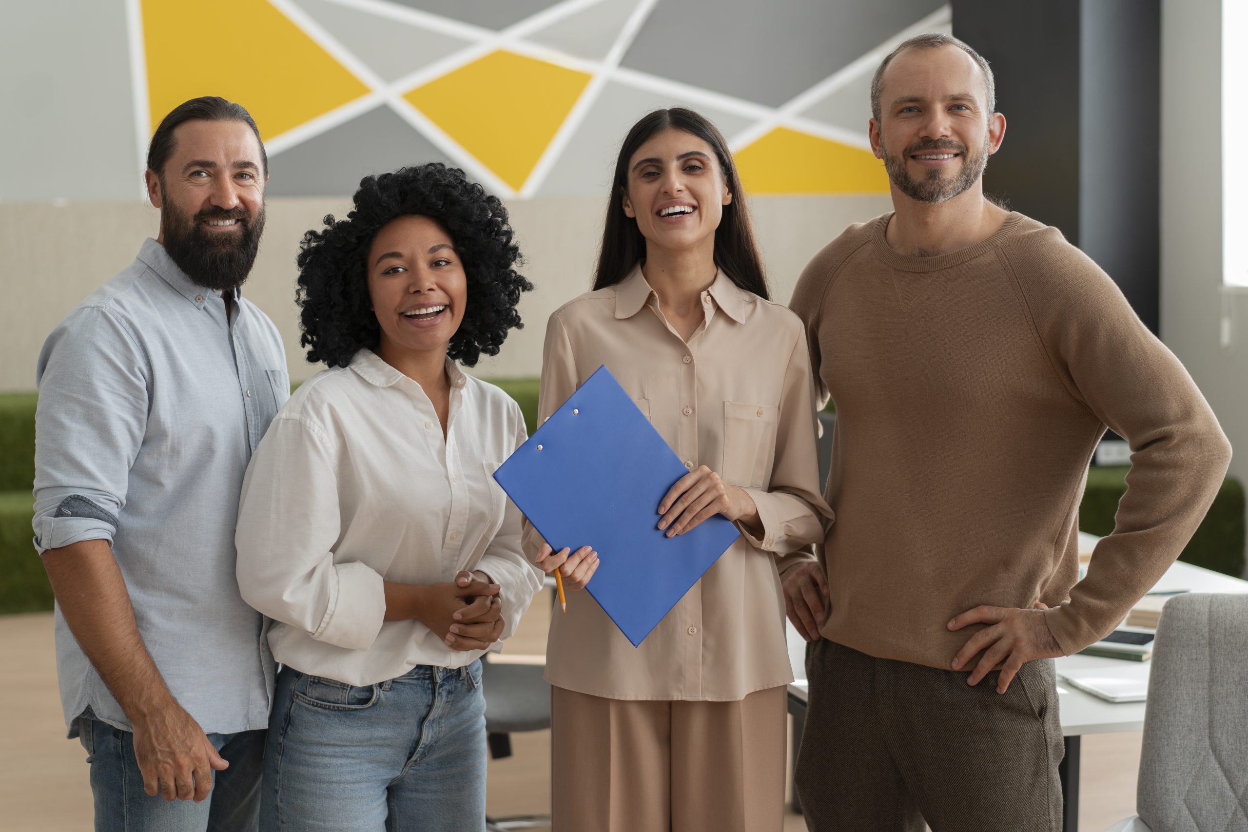 labor-union-members-working-together